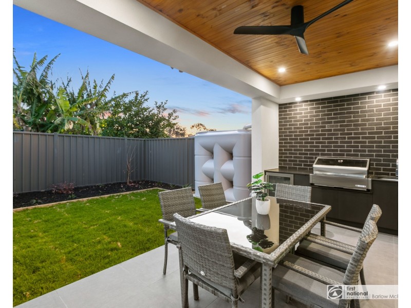 6b Keeshan Court, Altona VIC 3018