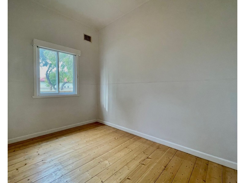 25 Railway Street North, Altona VIC 3018