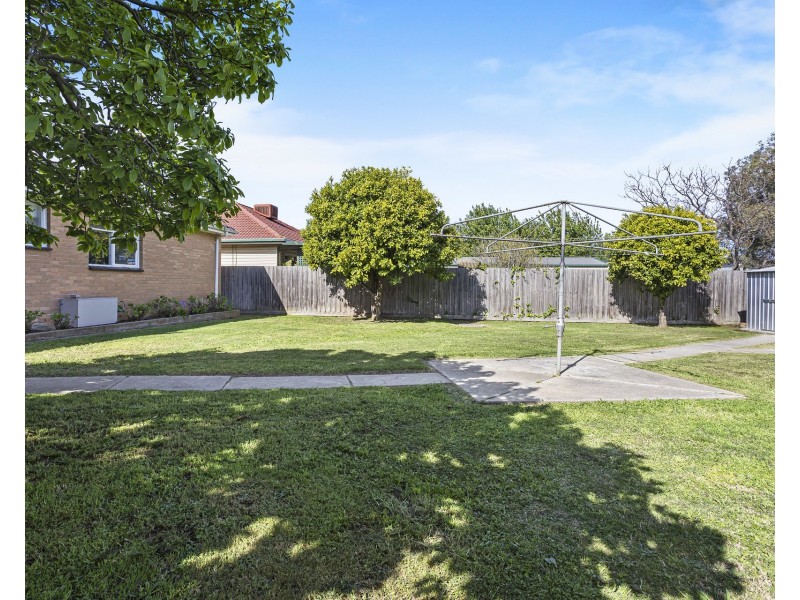 51 Belmar Avenue, Altona VIC 3018