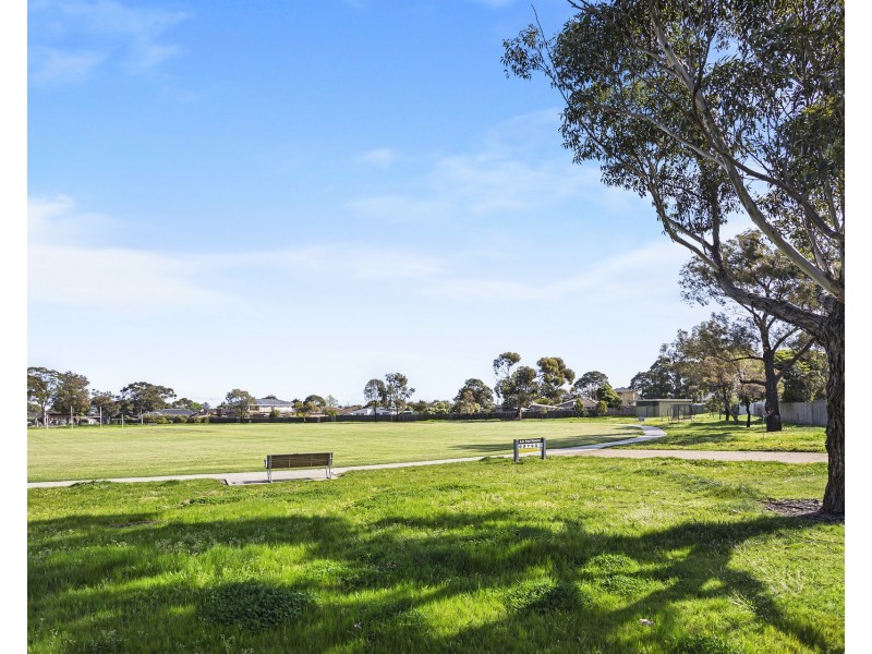 51 Belmar Avenue, Altona VIC 3018