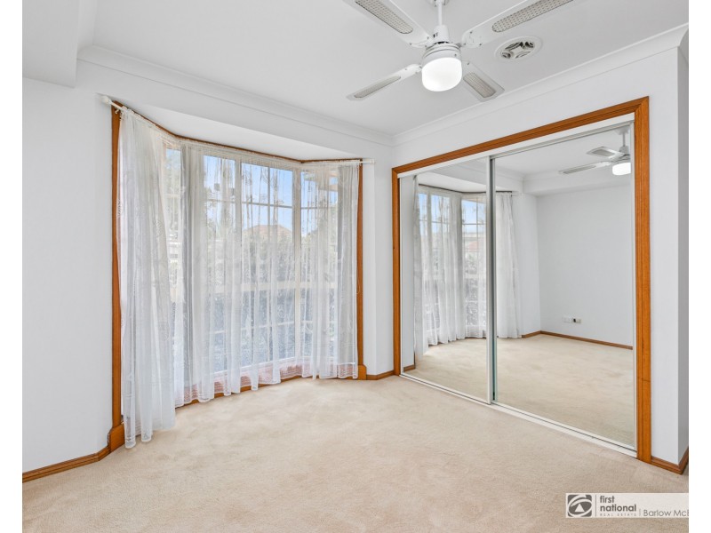 1/16 Dove Avenue, Altona VIC 3018