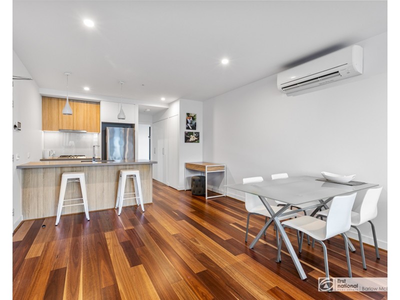 207/118 Pier Street, Altona VIC 3018