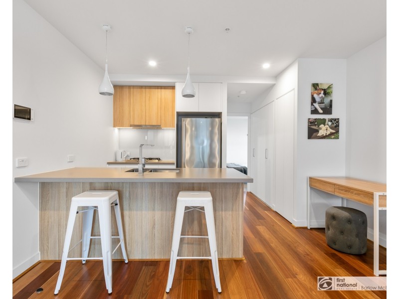 207/118 Pier Street, Altona VIC 3018
