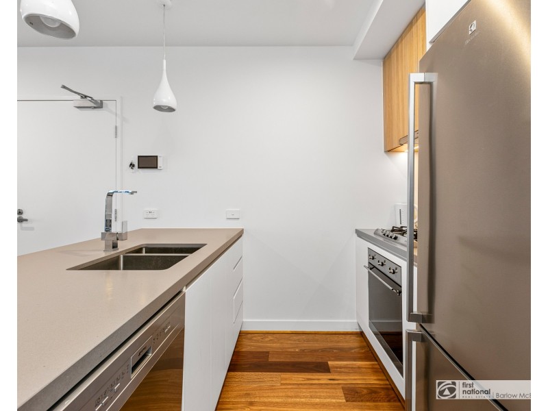 207/118 Pier Street, Altona VIC 3018