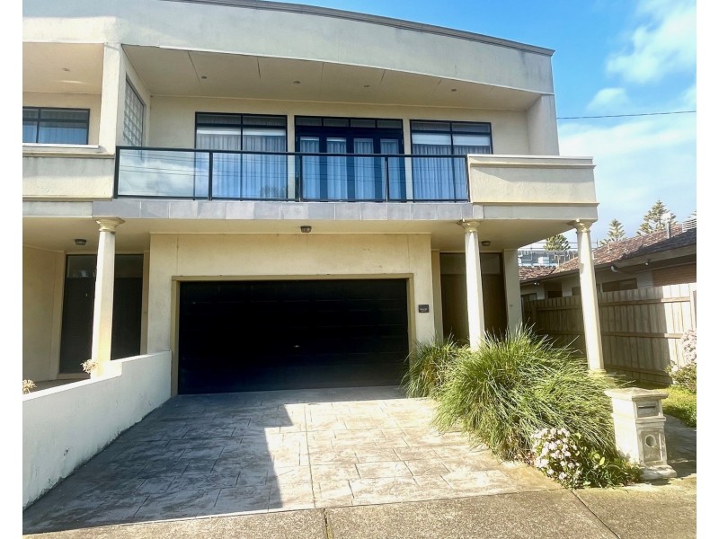 2/361 Esplanade, Altona VIC 3018