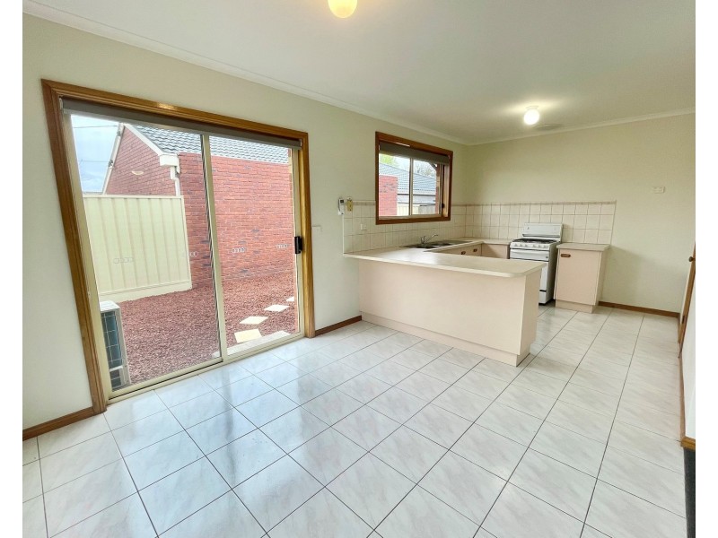 2/59 Nelson Avenue, Altona Meadows VIC 3028