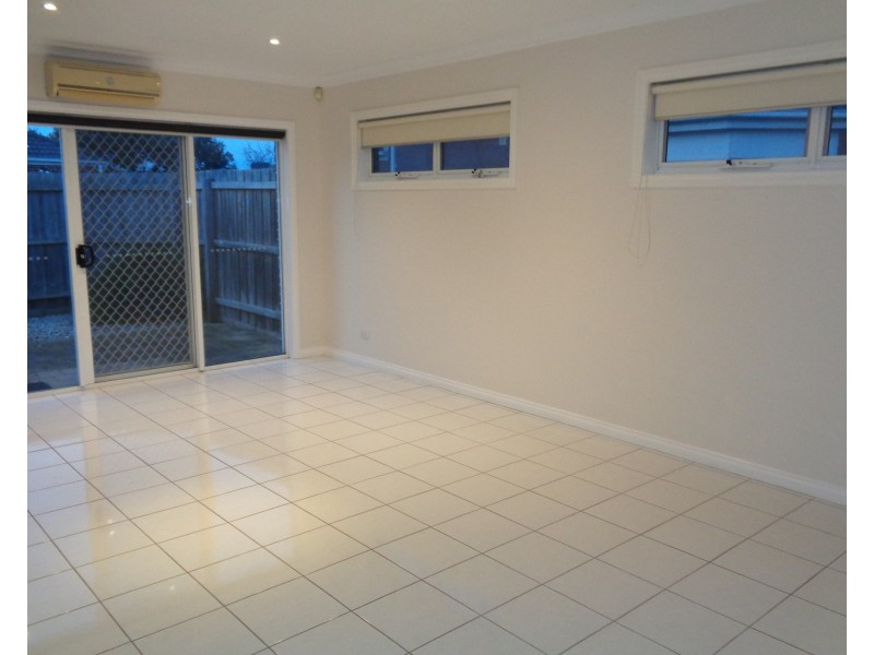1/58 May Avenue, Altona Meadows VIC 3028