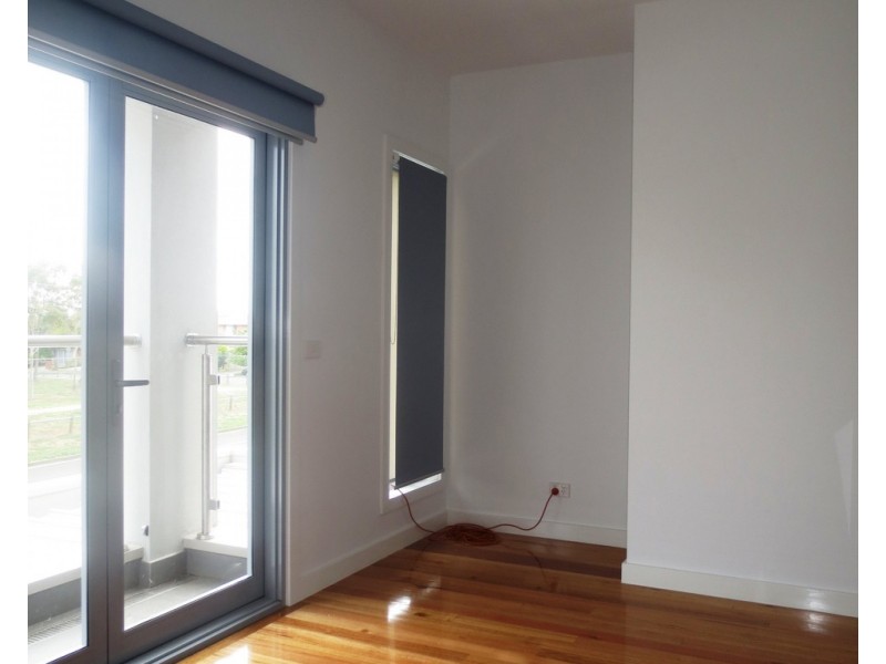 1/4 MacNeil Drive, Altona Meadows VIC 3028