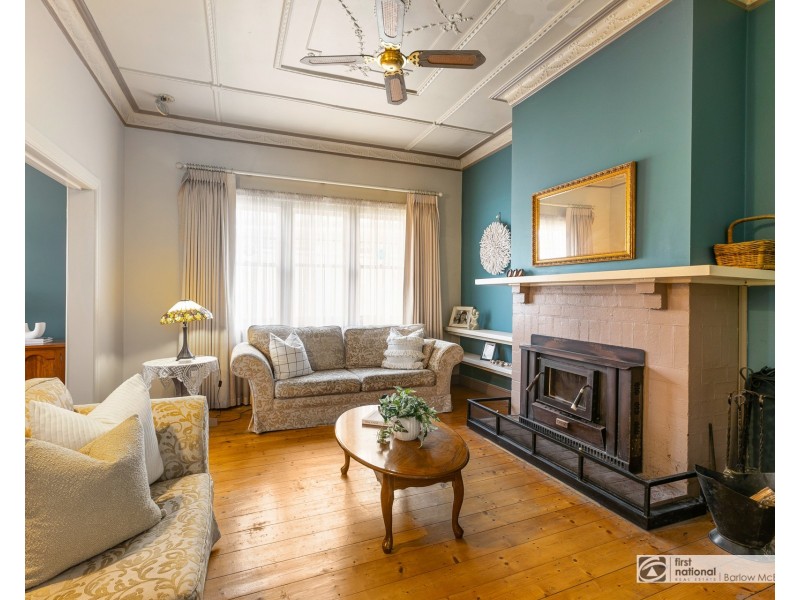 9 Seaview Crescent, Seaholme VIC 3018