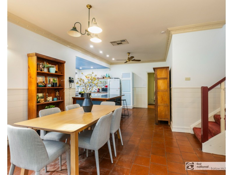 9 Seaview Crescent, Seaholme VIC 3018