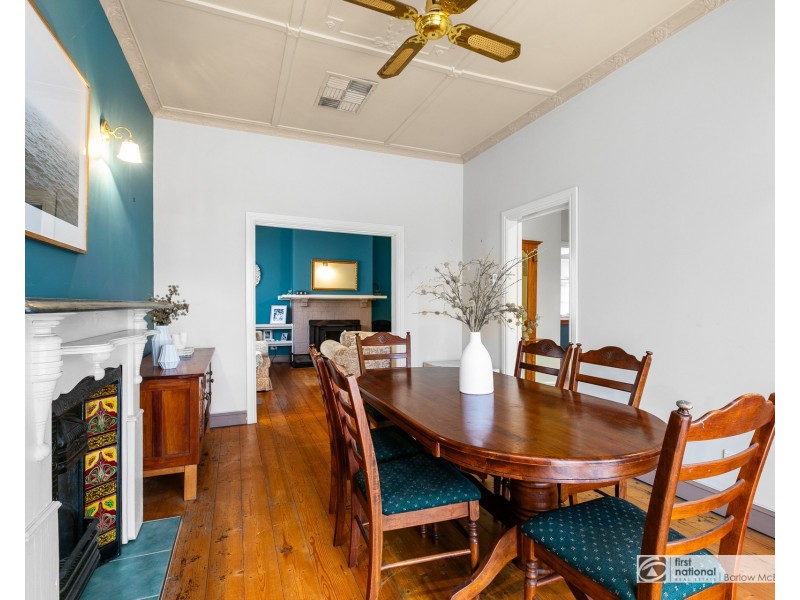 9 Seaview Crescent, Seaholme VIC 3018