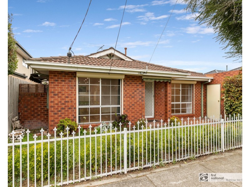 2B  Upton Street, Altona VIC 3018