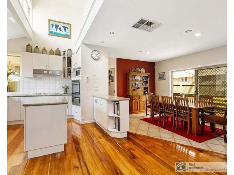 6 Davis Court, Altona Meadows VIC 3028