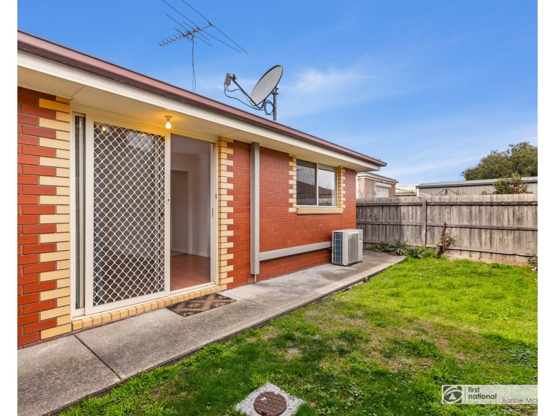 2/6 Carruthers Court, Altona Meadows VIC 3028