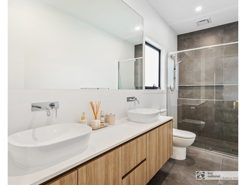 1/143 Queen Street, Altona VIC 3018