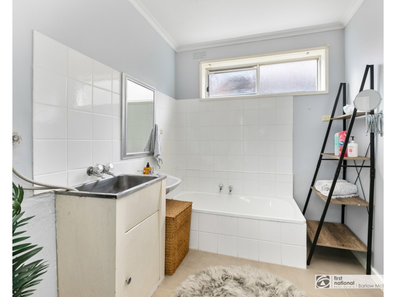 2/18 Webb Street, Altona VIC 3018