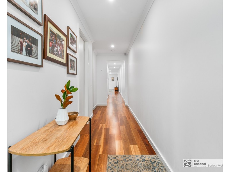 11 Stirling Avenue, Seaholme VIC 3018