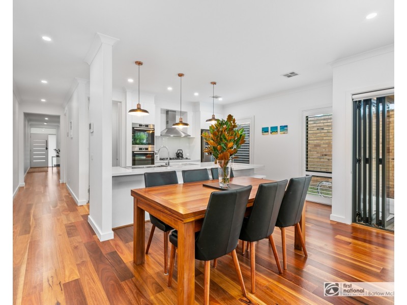 11 Stirling Avenue, Seaholme VIC 3018