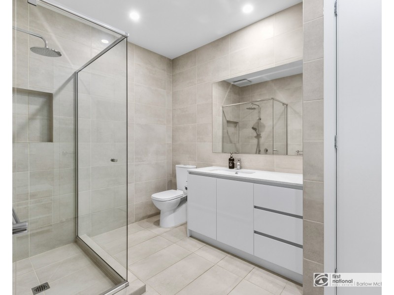 11 Stirling Avenue, Seaholme VIC 3018