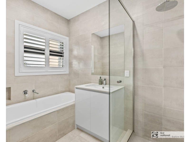 11 Stirling Avenue, Seaholme VIC 3018