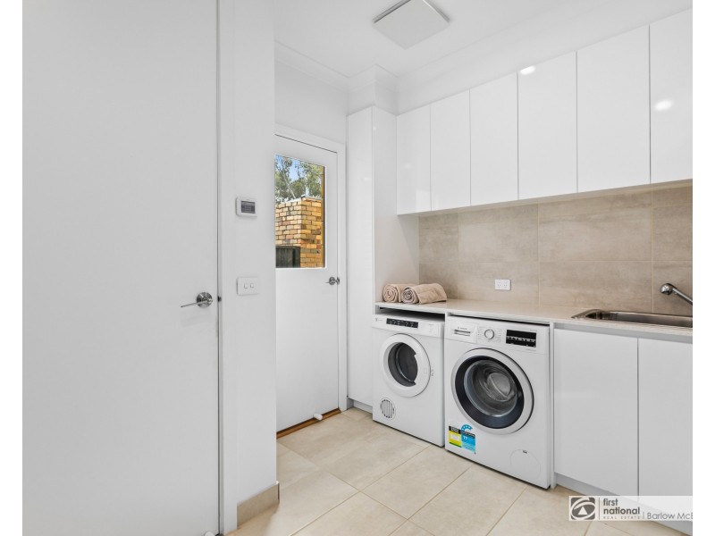11 Stirling Avenue, Seaholme VIC 3018