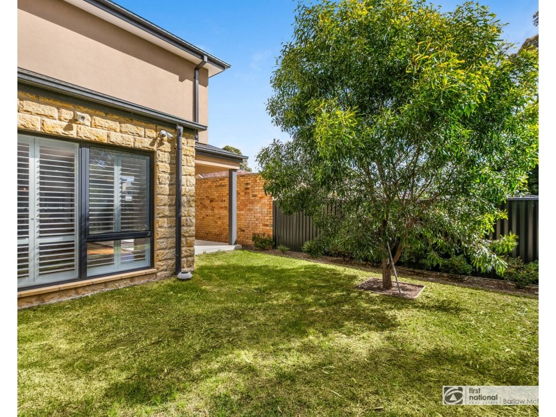 11 Stirling Avenue, Seaholme VIC 3018