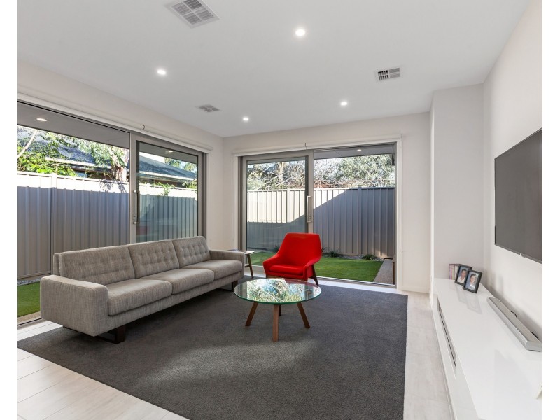 3/42 Linnet Street, Altona VIC 3018