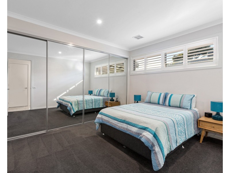 3/42 Linnet Street, Altona VIC 3018