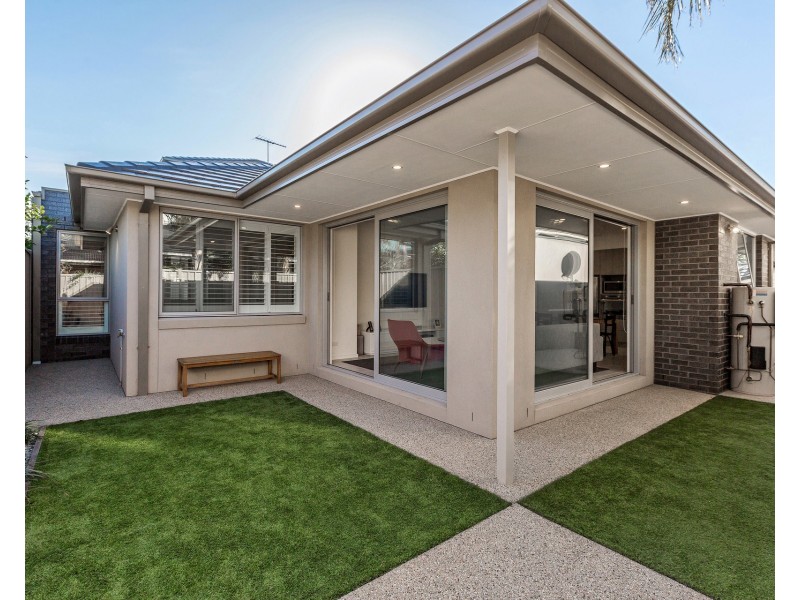 3/42 Linnet Street, Altona VIC 3018