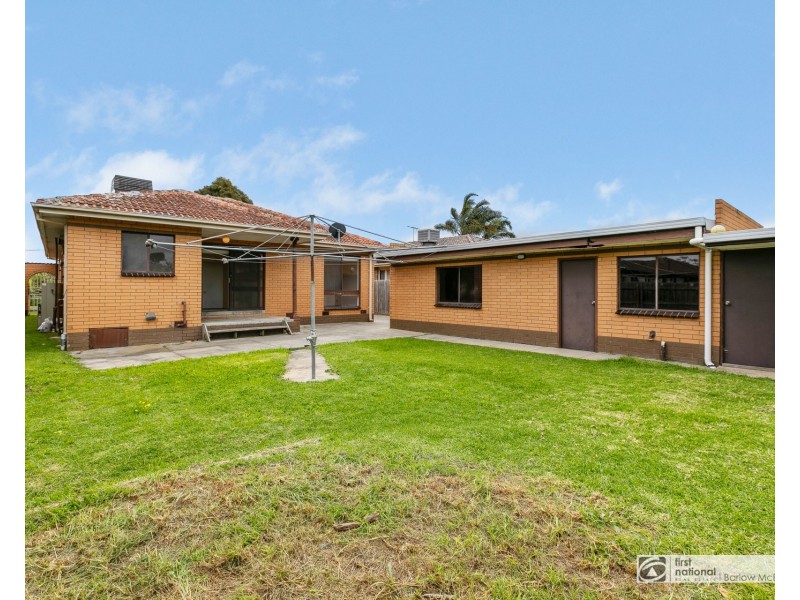 9 Lowe Avenue, Altona VIC 3018