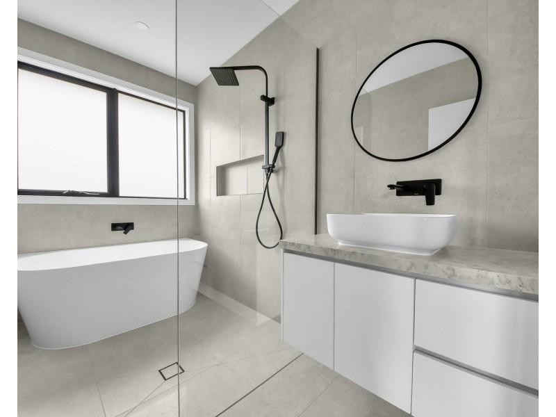 2/6 Rankin Street, Altona VIC 3018