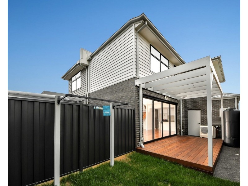 2/6 Rankin Street, Altona VIC 3018