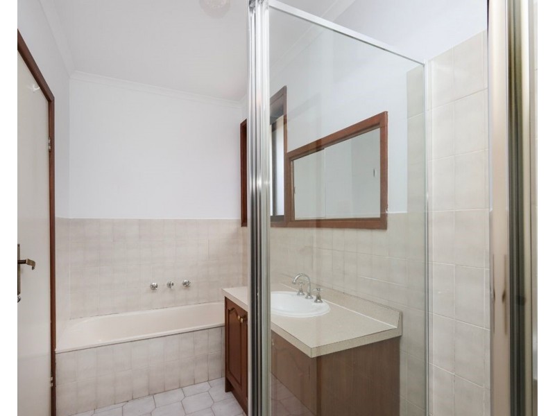 3/124 Blackshaws Road, South Kingsville VIC 3015