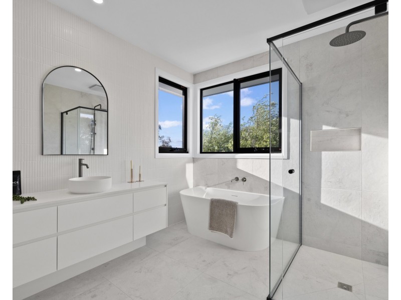 9A Mount Street, Altona VIC 3018