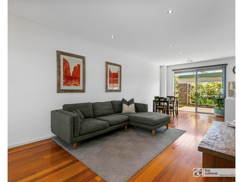 67D  Grieve Parade, Altona VIC 3018