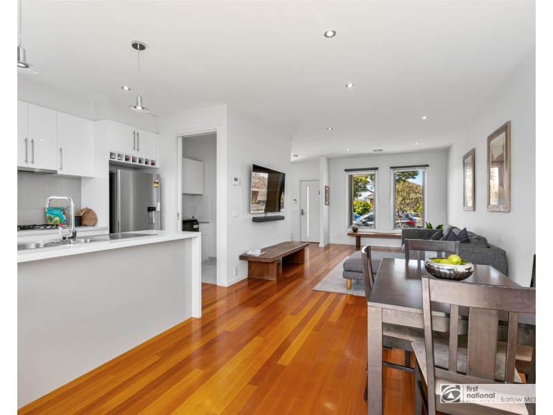 67D  Grieve Parade, Altona VIC 3018