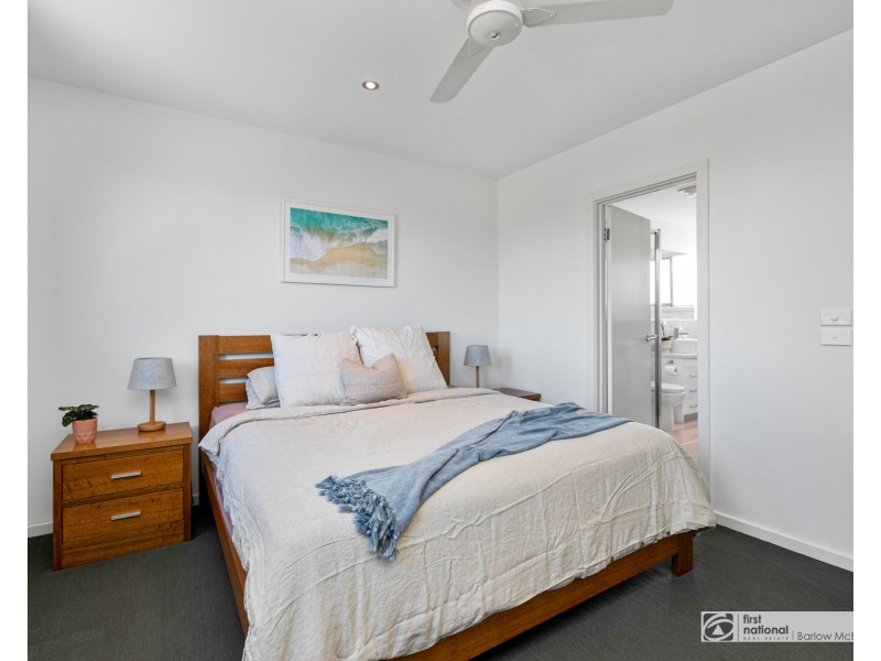 67D  Grieve Parade, Altona VIC 3018