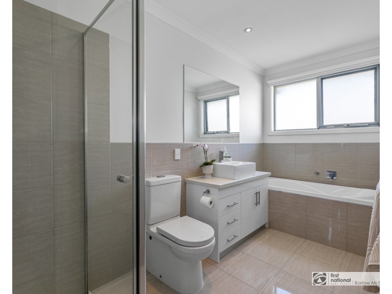 67D  Grieve Parade, Altona VIC 3018