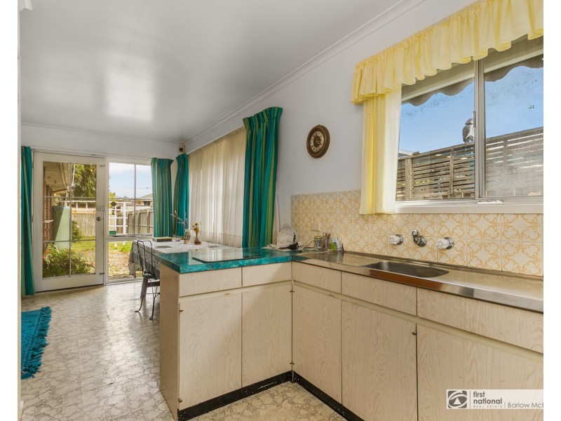 21 James Avenue, Seaholme VIC 3018