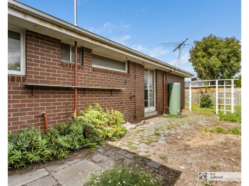 21 James Avenue, Seaholme VIC 3018