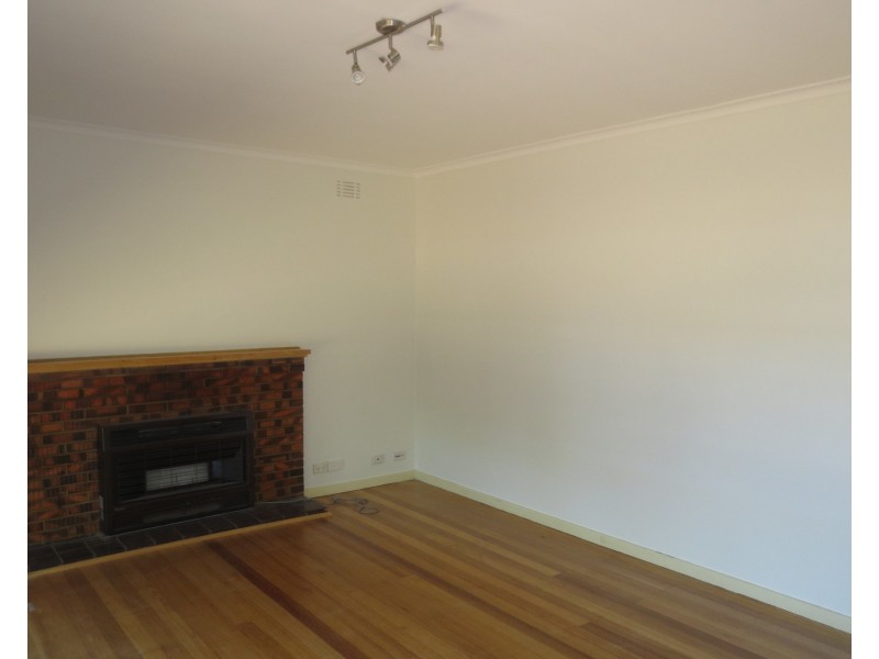 4 Ford Road, Altona VIC 3018