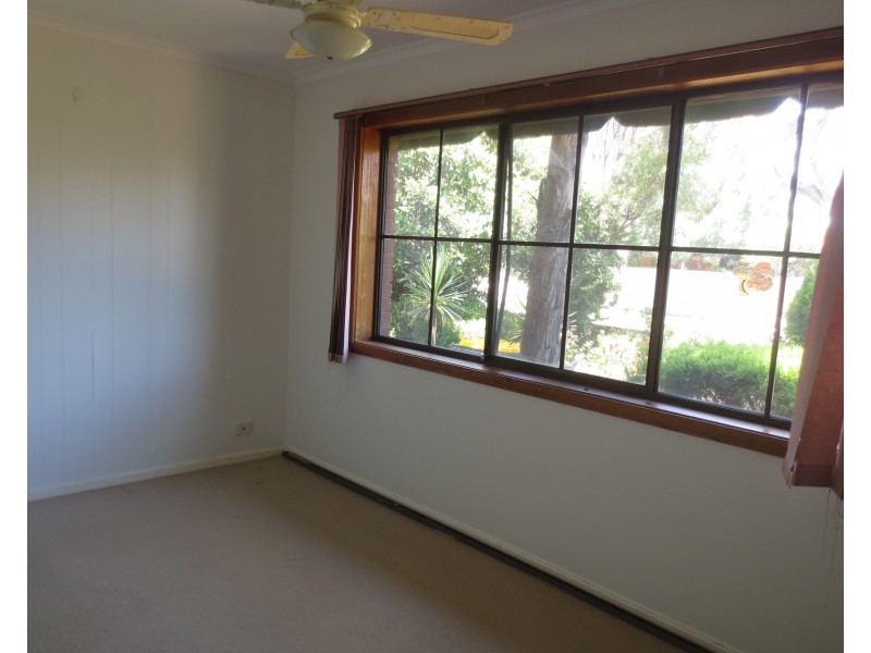 4 Ford Road, Altona VIC 3018