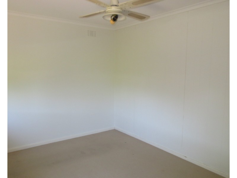 4 Ford Road, Altona VIC 3018