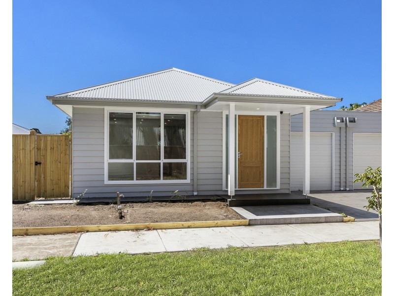 2A Azalea Avenue, Brooklyn VIC 3012