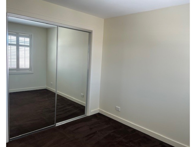 43 Primula Avenue, Brooklyn VIC 3012