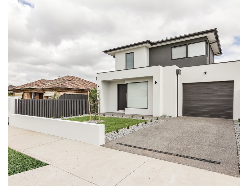 1/60 Eames Avenue, Brooklyn VIC 3012