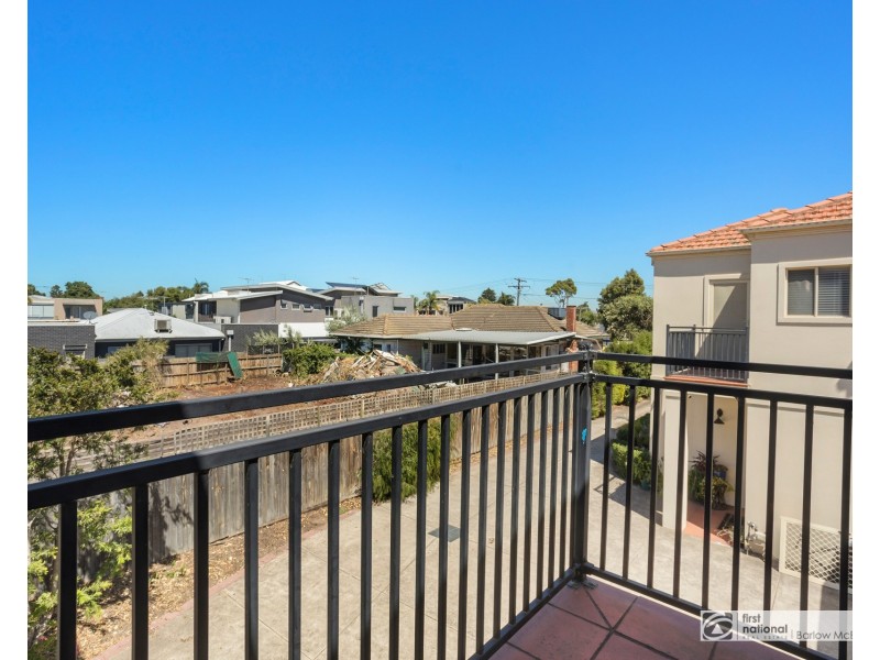 4/8 Grieve Street, Altona VIC 3018