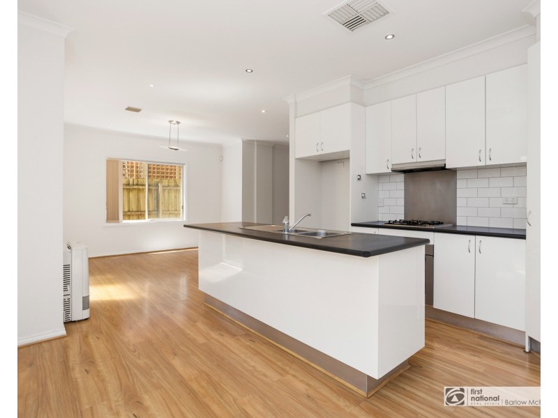 4/8 Grieve Street, Altona VIC 3018