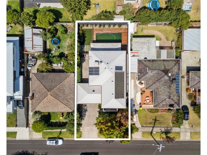 39 Chifley Avenue, Altona VIC 3018