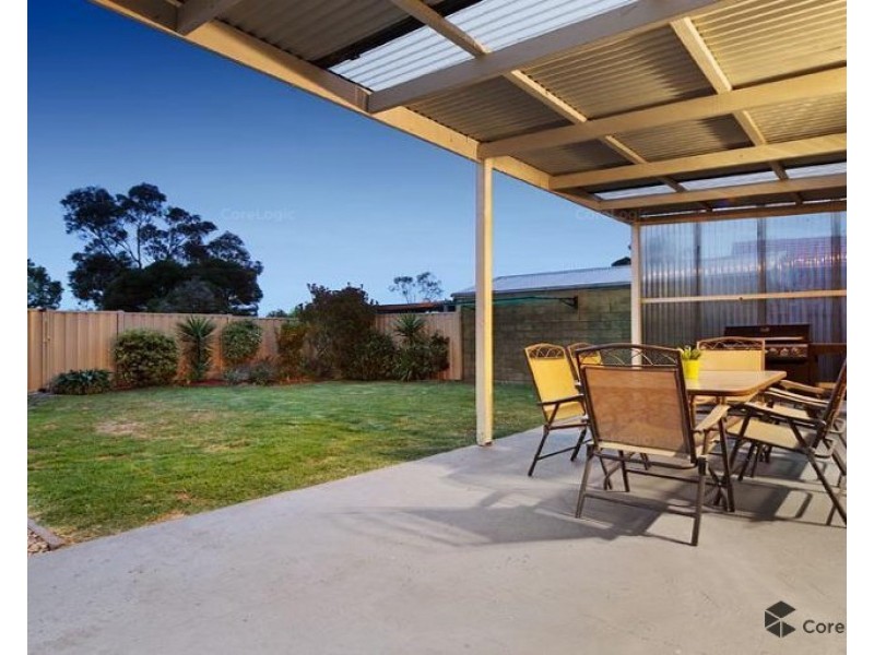 72 Mcintyre Drive, Altona VIC 3018